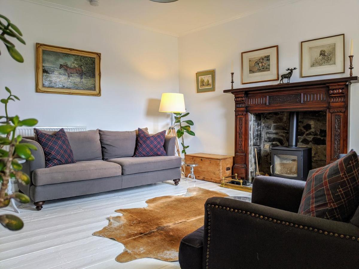 Central Hawick Spacious Stylish Flat With Log Burner المظهر الخارجي الصورة